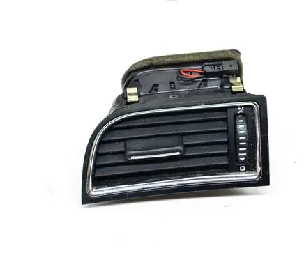 Skoda Superb B6 (3T) Dashboard air vent grill cover trim 3T0819701