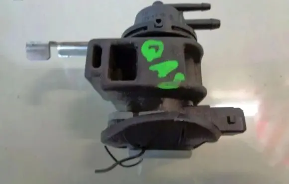 Nissan Qashqai+2 EGR thermostat 