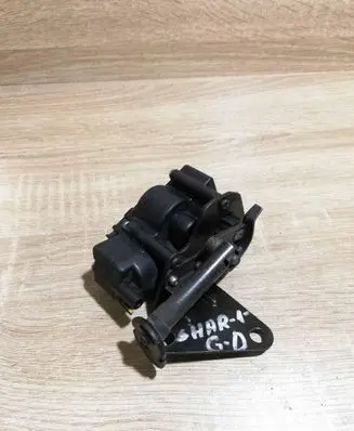Ford Galaxy Central locking motor 7M0847100Q