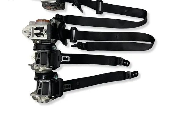 Mercedes-Benz A W177 Set of seat belts 