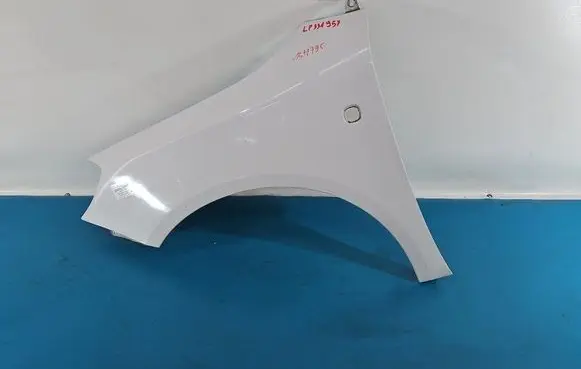 Skoda Fabia Mk2 (5J) Fender IMPRK1571795