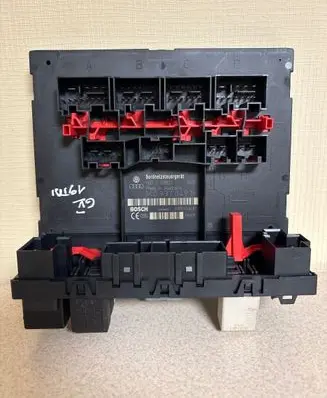 Volkswagen Golf V Comfort/convenience module 1K0937049N H37S0803 F005V00483