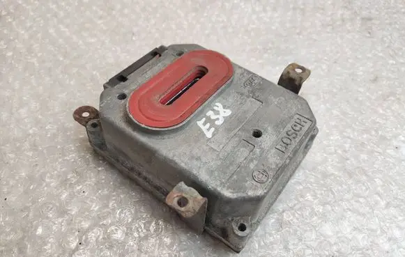 BMW 7 E38 Headlight ballast module Xenon 1307329011 572270104