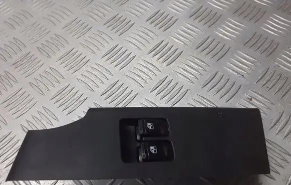 Chevrolet Aveo Front door window switch trim 201003253