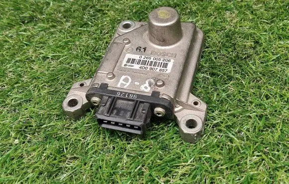 Audi A8 S8 D2 4D ESP acceleration yaw rate sensor 4D0907657 0265005206