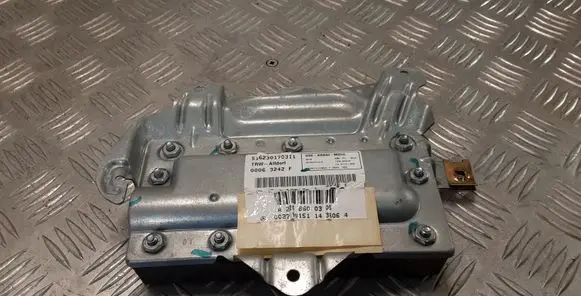 Mercedes-Benz S W220 Rear door airbag A2208600305