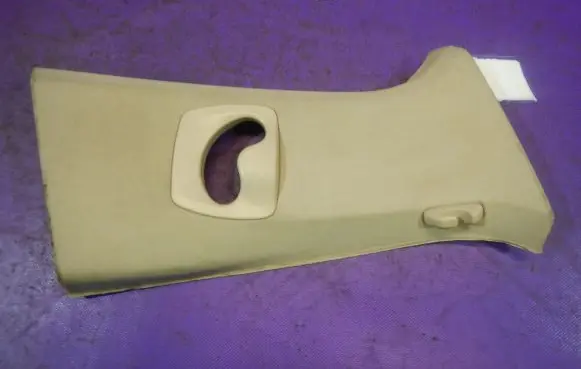BMW 5 F10 F11 (C) pillar trim 52107010