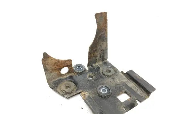 Citroen DS5 ABS pump bracket 9682446780