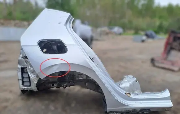 Volkswagen Polo VI Rear quarter panel 