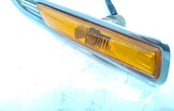Ford Mondeo MK IV Front fender indicator light 7S7113K354BD