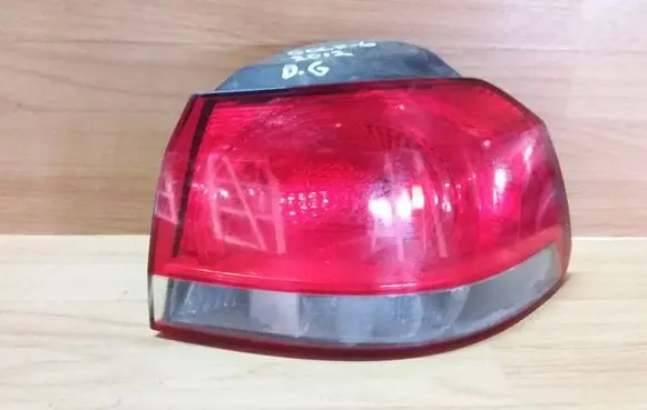 Volkswagen Golf VI Rear/tail lights
