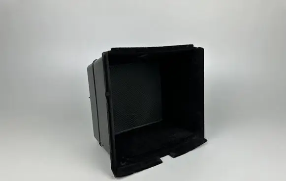 Volkswagen Touareg I Glove box central console 7L6863284 P0090879 SR0484704