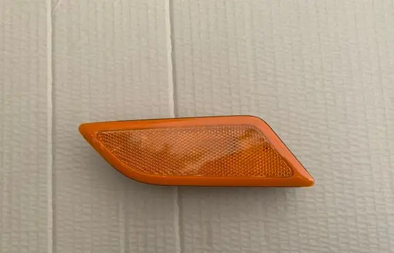 Mercedes-Benz C W204 Front indicator light A2049067401
