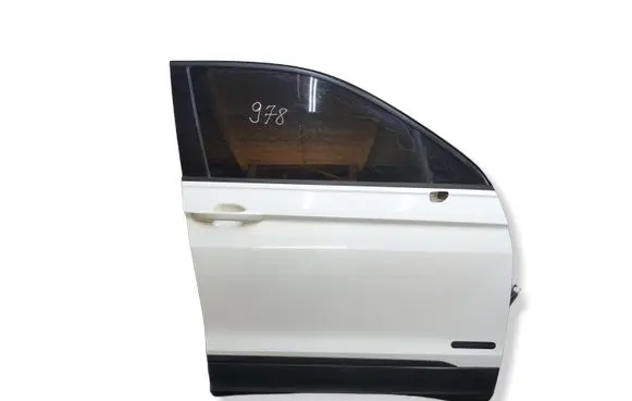 Volkswagen Tiguan Allspace Front door 