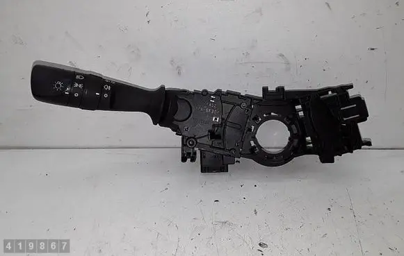 Toyota Auris E180 Indicator stalk 17F852