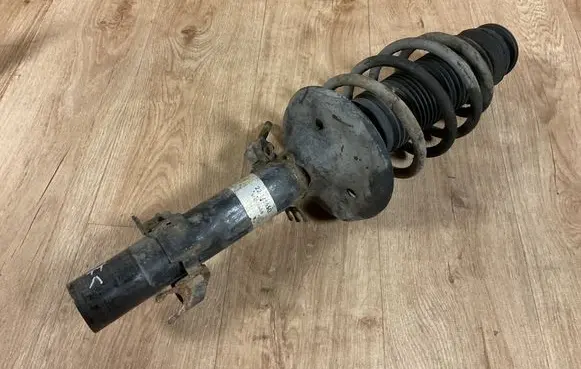 Audi TT Mk1 Front shock absorber with coil spring 22145550
