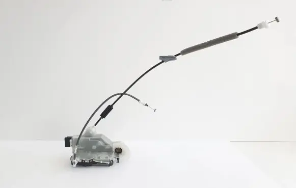 Peugeot Expert Front door lock 16942582