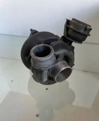 Volvo V70 Turbo GT2052V 7231672 3653146