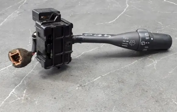 Nissan Micra Front wiper linkage 36928B