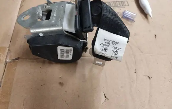 BMW X5 E70 Third row seat belt 606346001A R1107090BGL