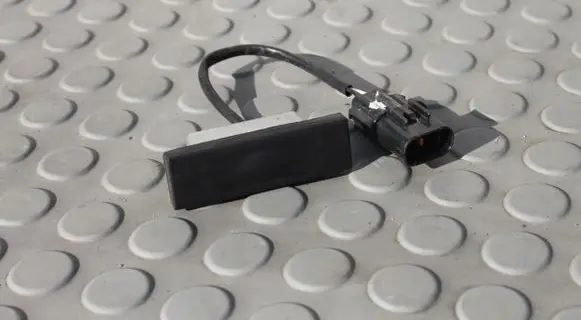KIA Ceed Tailgate opening switch 