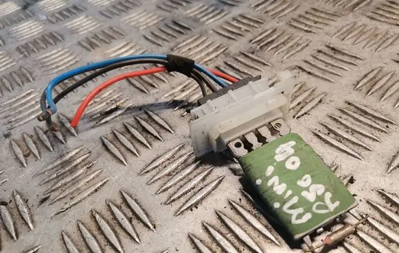 Mini One - Cooper R50 - 53 Heater blower motor/fan resistor