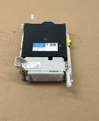 Toyota Yaris Other control units/modules 892210D470 MB2380009281