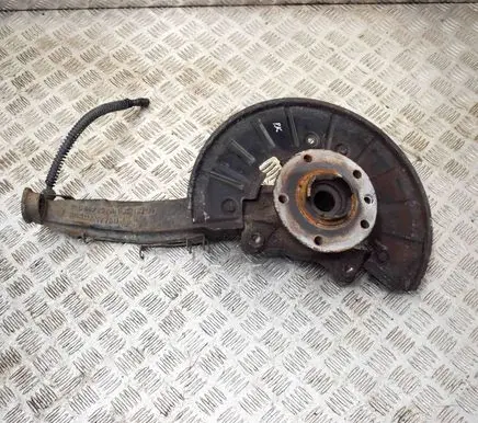 Volkswagen Touareg I Front wheel hub 7L0407257A