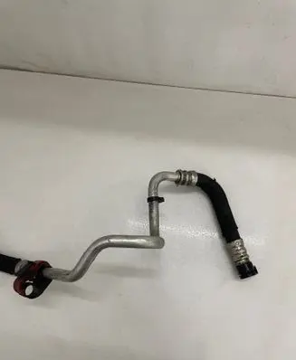 BMW 5 F10 F11 Oil cooling pipe 7590613