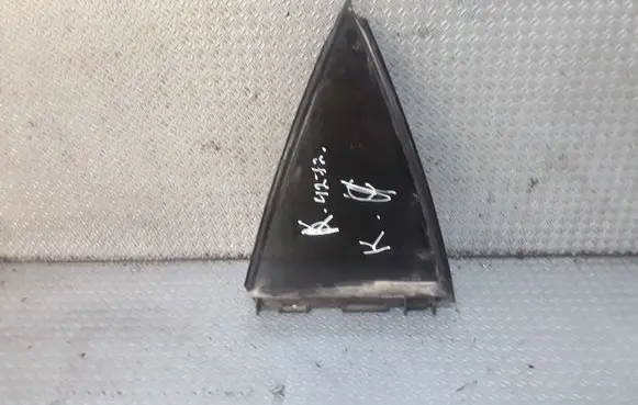Toyota Auris 150 Rear vent window glass 