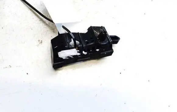 Subaru Outback Front bumper mounting bracket 