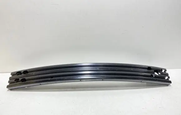 Nissan Leaf II (ZE1) Front bumper cross member 620325SA0A