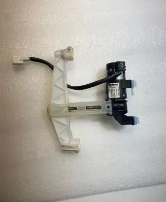 Mercedes-Benz GL X166 Seat adjustment motor A0009704226