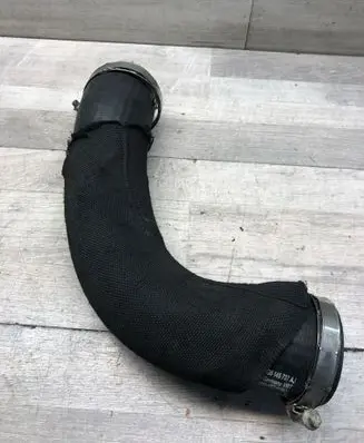 Intercooler hose/pipe