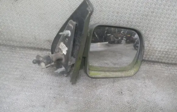 Renault Kangoo I Manual wing mirror 7700304831