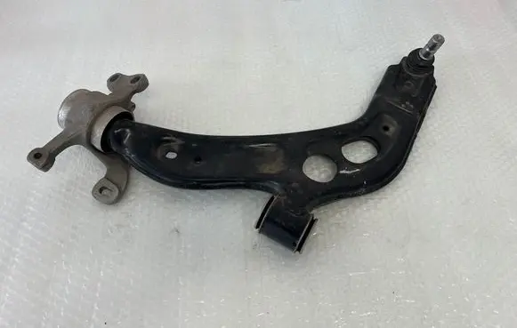 Rear upper control arm/wishbone