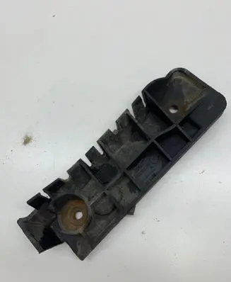 Audi A4 S4 B6 8E 8H Front bumper mounting bracket 8E0807284