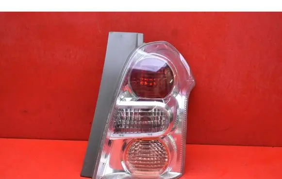 Toyota Corolla Verso E121 Rear/tail lights 815500F06000