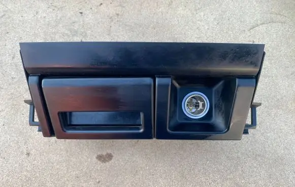 Toyota Land Cruiser (J120) Car ashtray 1A421015G 1A421016G 1A421022G
