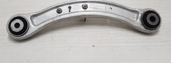 Rear control arm