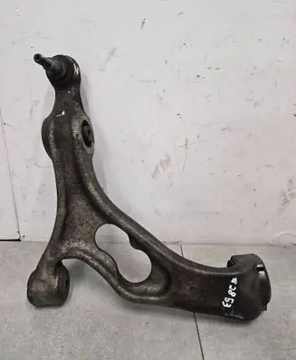 Volkswagen Touareg II Front lower control arm/wishbone 7P0407151E