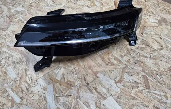 Renault Clio V LED Daytime headlight 