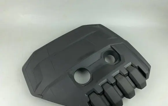 Seat Ateca Engine cover (trim) 05E103925R 05E103925P