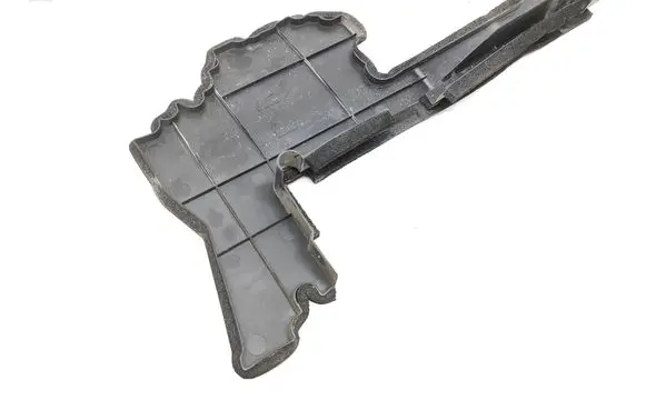 Nissan Rogue Intercooler air guide/duct channel 