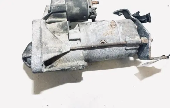 Renault Laguna I Starter motor