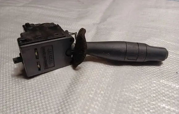 Peugeot Partner Indicator stalk 34388501