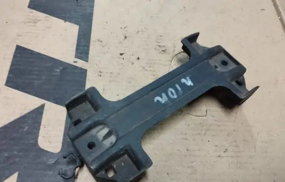 Chrysler Neon II Battery bracket 55256138AD