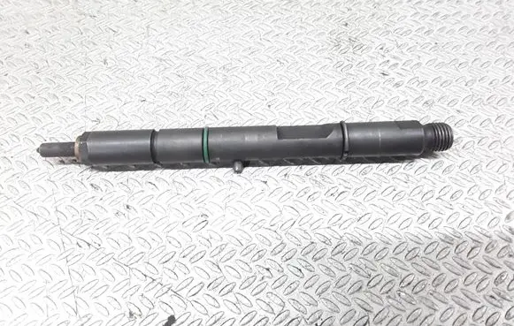 Audi A6 S6 C5 4B Fuel injector 059130201E 0432133836