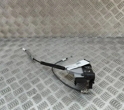 Peugeot 3008 II Front door lock 9810423680