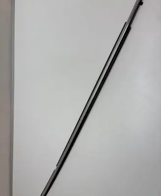 Toyota RAV 4 (XA40) Rear door glass trim molding 